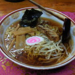 Rairaiken - ラーメン大盛り！