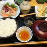 すし屋 銀蔵 - 刺身・天ぷら定食