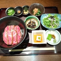 御曹司 松六家 - 