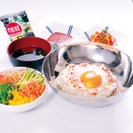韓国美食・鉄板台所 けなりぃ - 石焼ビビンパ定食（※実際は石焼でご提供しております）