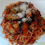 bond - ベーコンとなすのトマトソーススパゲティ