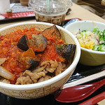 すき家 - 茄子のアラビアータ牛丼