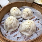 翡翠拉麵小籠包 - 上海小籠包