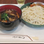 Agurinkan - 肉汁うどん　600円