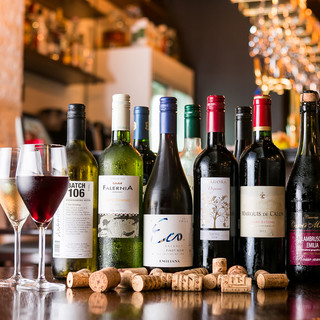 ◆Carefully selected wines and a wide selection of foreign beers