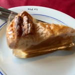 ルパンバーラヴァン - ケーキセットのアップルパイ