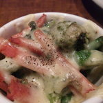 シェーナ - 菜の花・人参・スナップエンドウのチーズ焼き(2011.03)