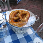 Paulaner's Wirtshaus & Biergarten - プレッツェル