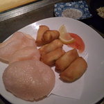 かめかめ - クリームチーズと海老の揚げ春巻き