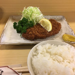 とんかつ 栄 - 