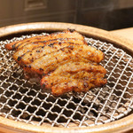 CHIUnE - 天城黒豚のバラ肉を郡上味噌で２週間寝かせた