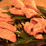 炭火焼肉 矢つぐ - 