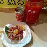 杉田もつ肉店 - スペシャルトマトハイと塩ユッケ