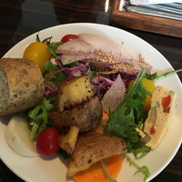 AWkitchen TOKYO 新丸ビル店 - ヘルシーー！野菜ビュッフェ