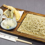 Fujiya - サクッと揚がった天ぷら、シャキッと角がたった蕎麦。自慢の一品です。