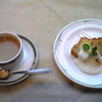 六角堂 - ランチステーキ定食のデザートとコーヒー