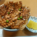 ぱんちょう - 豚丼(梅)  1100円