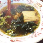 長秀龍 - 半ラーメン　ワカメ多い