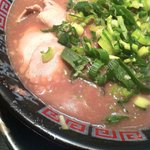 無鉄砲 東京中野店 - とんこつラーメン（麺固め・濃さ普通・ねぎ多め）