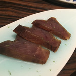 味あら井 - ねこやさんのカツオの燻製