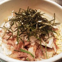 鉄板ダイニング織部 - 飛騨牛焼きしゃぶ丼