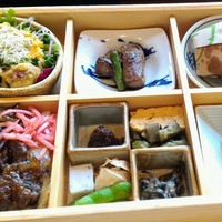 豚捨 KITTE丸の内店 - 