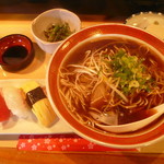 にぎり寿司ラーメン定食850円