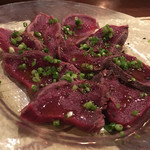 らんぷ亭 - 諸塚の巨大雄の夏鹿のカルパッチョ