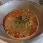 CINA New Modern Chinese - 胡麻香る担々麺