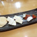 鮨松榮 - チーズ盛合わせ