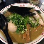 ヘルズキッチン - バイオレンスニボ煮卵大盛り880えん+150えん