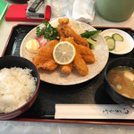 レストラン 峰 - ミックスフライ定食