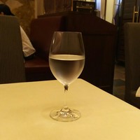 The Arts Fusion - 右奥の部屋は、レストラン専用の部屋のようです。