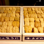 富小路 やま岸 - 凌ぎの雲丹：北紫雲丹