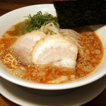 フジヤマ55　梅田 - とんこつラーメン（赤）辛口　￥630円