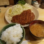 丸一 - 極上ロースかつ定食  2,500円