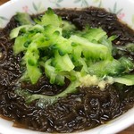 沖縄料理オナガ家