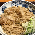 麺 みつヰ - 鰹節とネギのトッピング