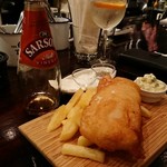 ビスポーク - Fish & Chips(1200円)