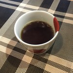 三馬力＋1/2 - お湯のみでコーヒーのサーブ。