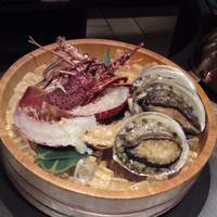 ステーキ懐石都 春日 - これを目の前で調理してくれます♪