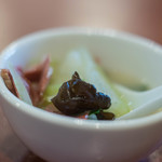 龍昇房 - "火腿冬瓜湯（きんくわハムと、とうがんのしる）"、木耳（きくらげ）