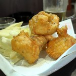 つかふき屋 - 地鶏ももバシル唐揚げ