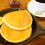 cafe 32℉ - 焼きたてパンケーキセット (￥1,000)