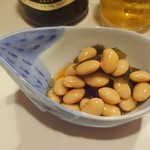 Kushikino - お通しの煮豆