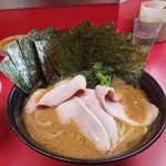 ラーメン 杉田家 - チャーシュー麺 のり増し