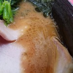 ラーメン 杉田家 - スープ
