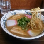 山為食堂 - 中華そばの中太麺