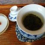 台湾茶房 茶趣茶樂 - mini烏龍茶ゼリー、烏龍茶（蓋杯）