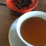 鹿落堂 - 冷たいお茶と塩豆
